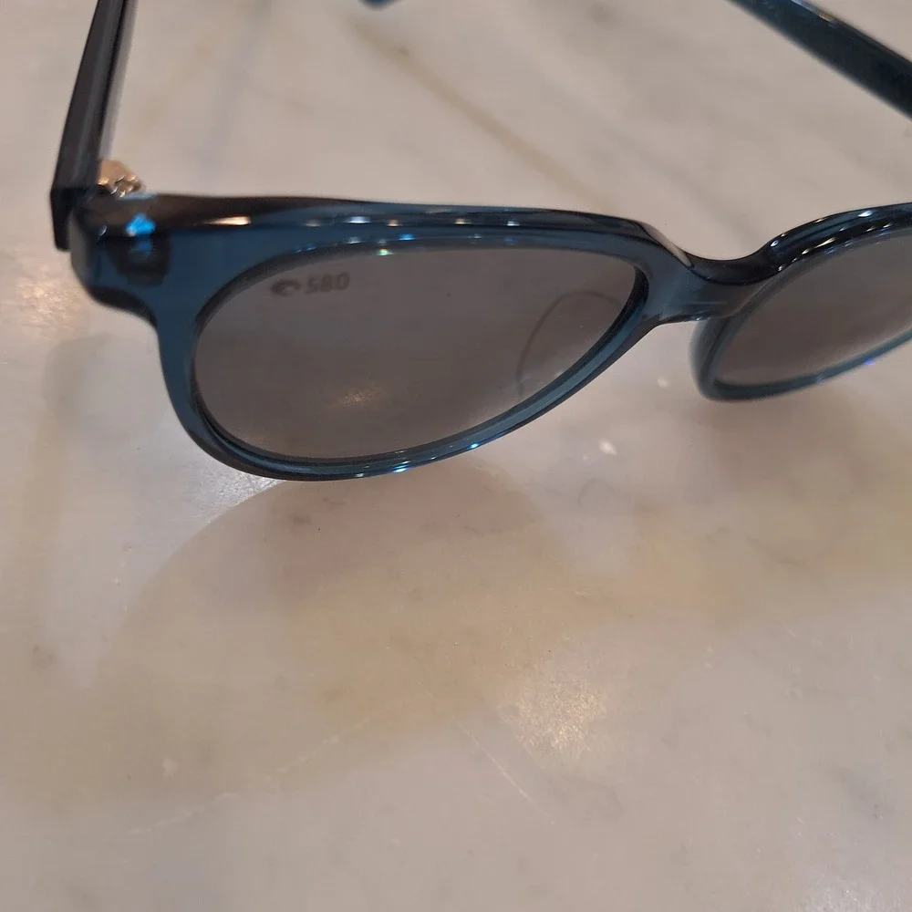 Costa Isla Sunglasses Womens OS Shiny Deep Teal Gray 580 Lens Polarized Beach